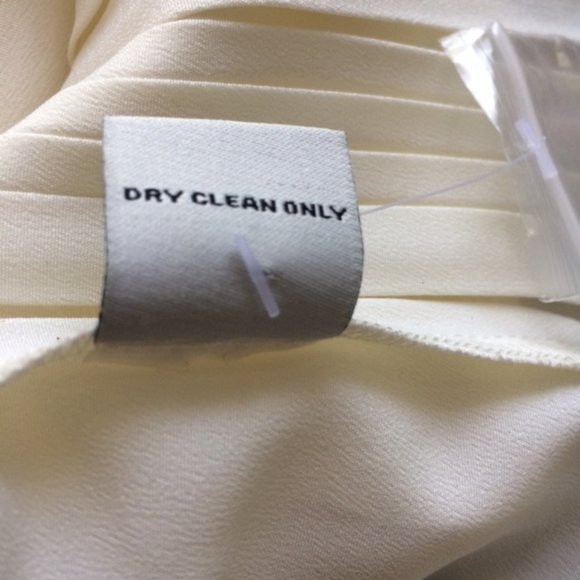 J Peterman Ivory Pleated Blouse M - Picture 11 of 12